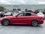 Used 2018 Alfa Romeo Giulia image 5