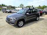 Used 2012 Volkswagen Tiguan S image 3