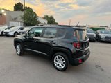 Used 2016 Jeep Renegade Latitude w/ Popular Equipment Group image 4