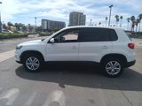 Used 2014 Volkswagen Tiguan S image 2