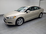Used 2018 Ford Fusion SE w/ Fusion SE Technology Package image 2