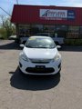 Used 2013 Ford Fiesta SE image 2