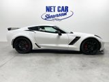 Used 2017 Chevrolet Corvette Z06 w/ Z07 Performance Package image 2
