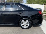 Used 2014 Toyota Camry L image 4