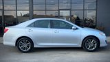 Used 2014 Toyota Camry L image 2