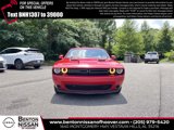 Used 2015 Dodge Challenger SXT image 2