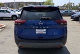 Used 2022 Nissan Rogue SV image 5