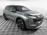 Used 2022 Mitsubishi Outlander SEL image 3
