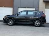 Used 2018 Nissan Rogue S image 2