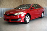 Used 2014 Toyota Camry SE image 4