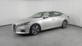 Used 2021 Nissan Altima 2.5 SV image 2