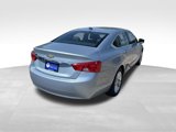 Used 2015 Chevrolet Impala LT w/ Convenience Package image 6