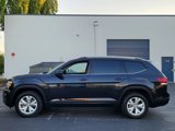 Used 2018 Volkswagen Atlas SE image 2
