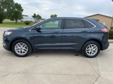 Used 2022 Ford Edge SEL w/ Convenience Package image 4