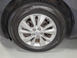 Used 2016 Kia Sedona LX w/ LX Convenience Package image 3