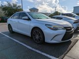 Used 2016 Toyota Camry SE image 2