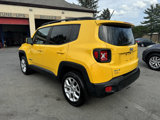Used 2016 Jeep Renegade Latitude w/ Cold Weather Group image 4