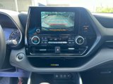 Used 2024 Toyota Highlander XSE image 6