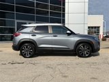 Used 2021 Chevrolet TrailBlazer ACTIV w/ Technology Package image 2