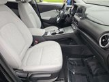 Used 2023 Hyundai Kona SE image 5