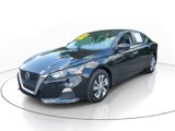 Used 2022 Nissan Altima 2.5 S image 2