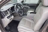 Used 2019 Toyota Highlander Limited image 2