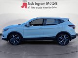 Certified 2022 Nissan Rogue Sport SL image 2
