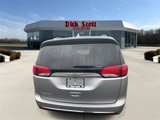 Certified 2020 Chrysler Pacifica Touring-L w/ Tire & Wheel Group image 5