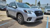 Used 2023 Subaru Forester Premium image 3