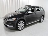 Used 2019 Volkswagen Golf Alltrack S image 3