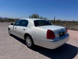 Used 2003 Lincoln Town Car Executive image 5