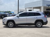 Used 2019 Jeep Cherokee Latitude Plus image 4