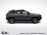 Used 2022 Jeep Cherokee Trailhawk w/ Technology Group B image 2