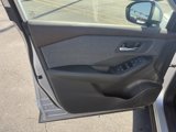 Used 2023 Nissan Rogue SV image 4