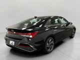 New 2025 Hyundai Elantra SEL image 3