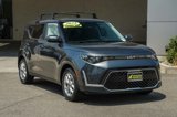 Used 2023 Kia Soul LX w/ LX Technology Package image 3
