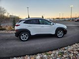 Certified 2022 Hyundai Kona SEL w/ Cargo Package image 6