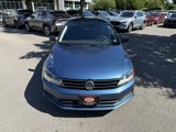 Used 2016 Volkswagen Jetta SE image 2