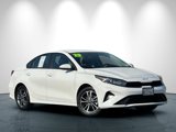 Used 2023 Kia Forte LXS image 2