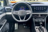 Used 2022 Volkswagen Taos SE image 5