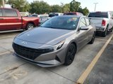 Used 2021 Hyundai Elantra SEL image 2