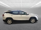 Used 2022 GMC Terrain SLE w/ Driver Convenience Package image 6