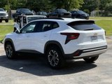 Used 2025 Chevrolet Trax LT w/ LT Convenience Package image 4