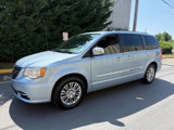 Used 2013 Chrysler Town & Country Touring-L w/ Entertainment Group #2 image 2