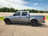 Used 2018 Nissan Frontier SV w/ Midnight Edition Floor Mats image 2