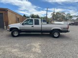 Used 2000 Chevrolet Silverado 2500 4x4 Extended Cab image 2