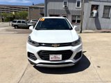 Used 2017 Chevrolet Trax LT w/ LT Convenience Package image 2