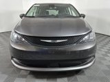 Used 2023 Chrysler Voyager LX image 5