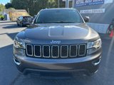 Used 2019 Jeep Grand Cherokee Laredo w/ Laredo X Package image 3