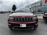 Used 2017 Jeep Grand Cherokee Limited image 2
